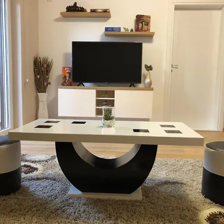 Divac Apartman Nova Varos